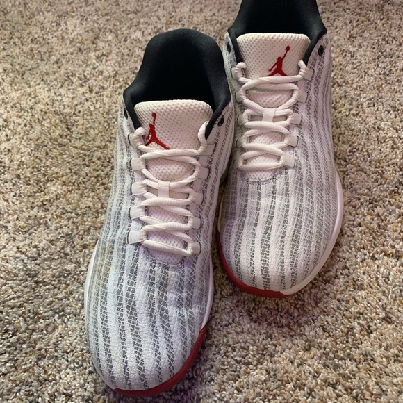 Jordan’s - Picture 4 of 5